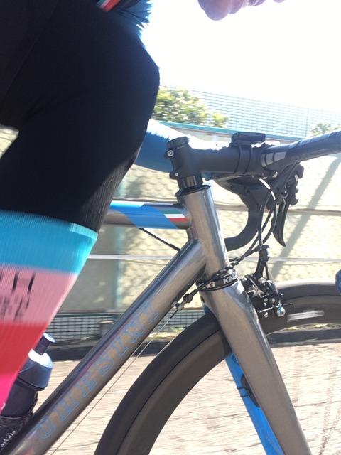 EFE2033B-AA2E-49C3-B4F1-98DAFA298B0B