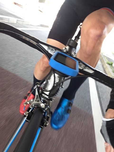 33D10B30-D454-4E61-B8D0-07543D27B202