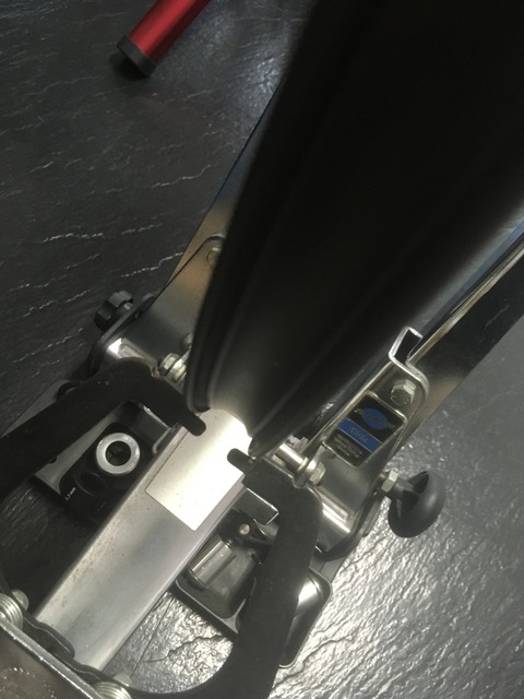 FB0C989F-56E7-4DD9-9777-6BDB276B2579