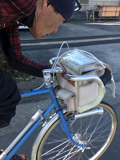 21F1D09E-85E0-4E85-ABC8-B0F5409C09D5