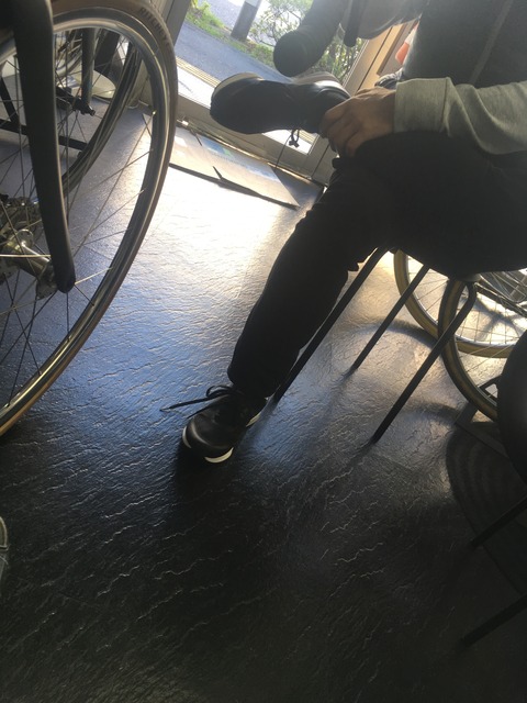 2BA83968-6D56-4352-BA91-042D875CD1AB