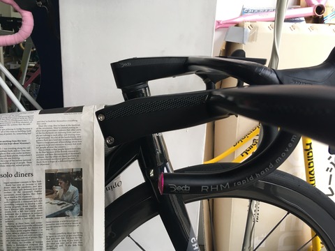 186C7C16-1789-4A70-83C9-FEB4E9904C97