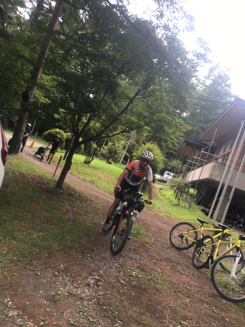 E901C070-B91B-4F0F-8071-424ECF19281B