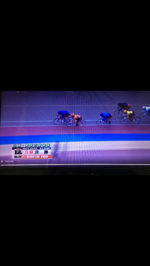 A745893E-08DC-46D3-9848-38BEC74E57B6