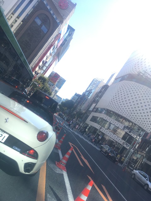 2D3A67B7-1DCC-4CC1-8AA7-6352121083F4