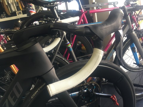 4213D5DA-4D63-40CB-95E7-F78D672D9004