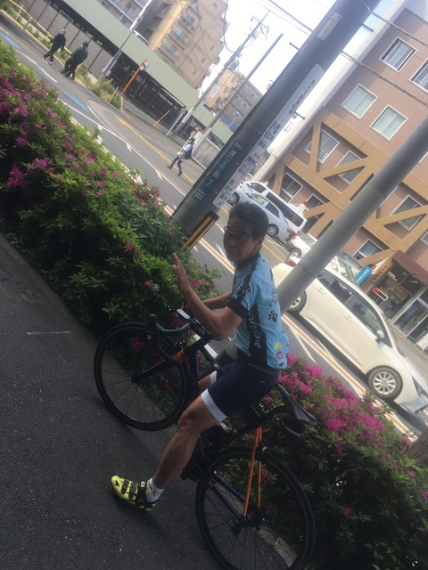 234D59E5-4D30-423E-A7FC-B46D86710B27