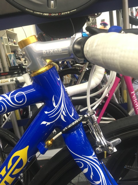 E95183D5-E5B2-4FC0-BB06-8829EA252C88