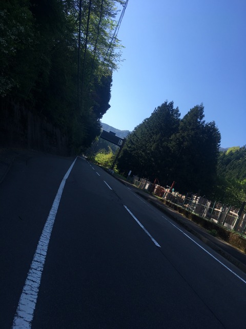 98E77233-7FA5-4E26-A9EC-AFEFC7E6DDB8