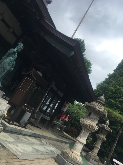 13885FEB-41B5-4864-A7A4-55AF3A215D7E