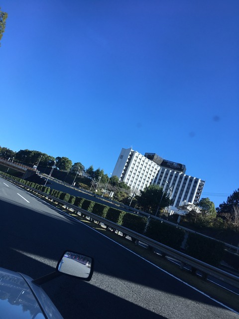 B32048D9-F787-4B02-806A-DB081F4385B7