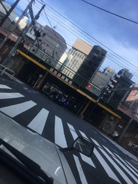 C46A4ED9-ABF4-4784-B60F-2897BB8B2C23