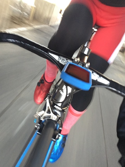 B6FB5F61-24F5-4E6C-89A5-73C72BE1E564