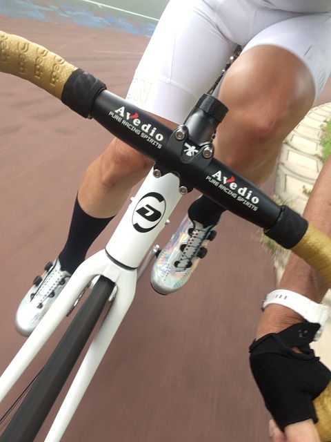 F9AB03AD-F4E0-4AA2-9C06-3D6369689364