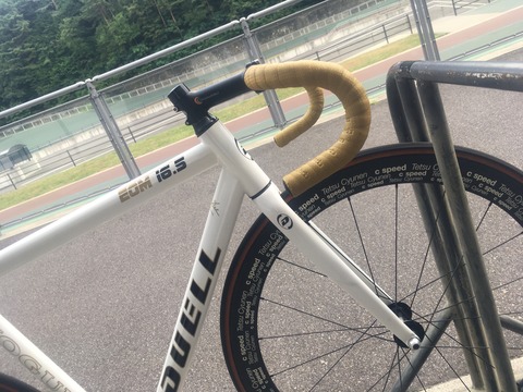 5695C061-C28E-484F-8660-FA5C158E84BE