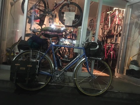 5B9D85E9-CC7F-40E7-932D-265C4FB54A81