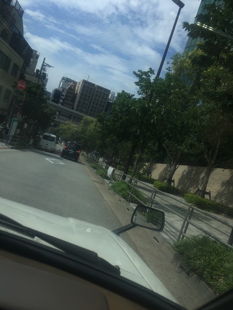 C12C411C-1B76-4244-AD11-53E60D6859FD