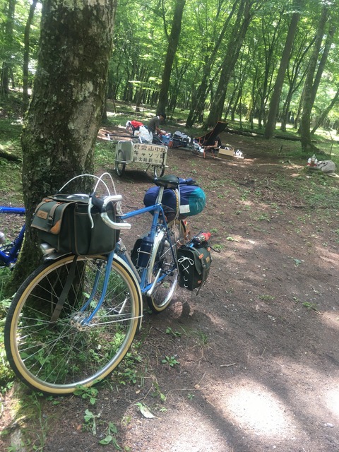 C41D3FBF-7B43-42AA-A106-46FA80CAA9F5