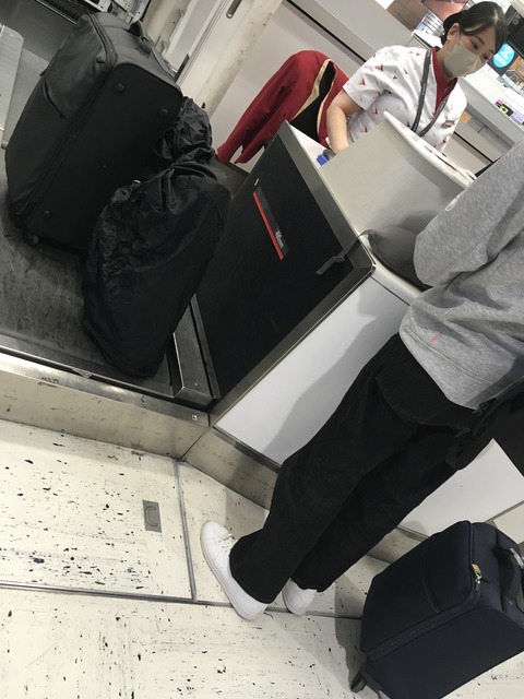 33FC6489-67EC-4A7A-9B66-09EF557628A4