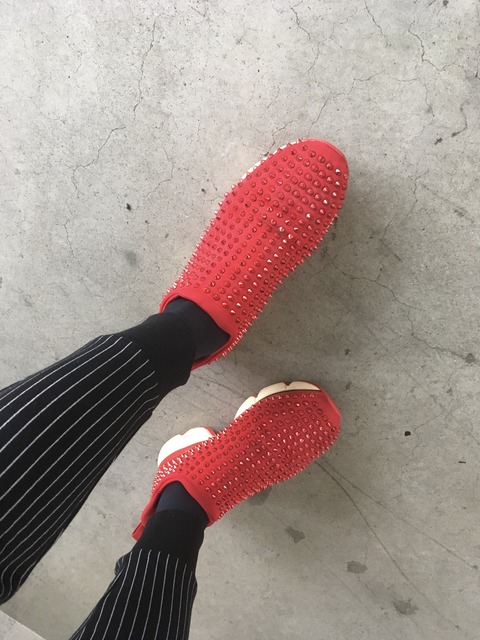 DA3DEB9C-C0FD-49B9-AD54-584EF02DDAB0