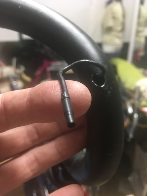 B5E1537D-BD35-4CBE-9241-7104E77ECFDF