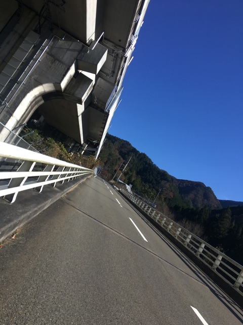 2D20E2A4-75DA-462A-930C-5C6E989CA4BF