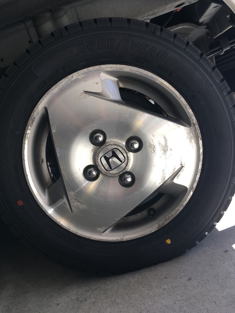 6E8F085A-4955-4F04-8670-F1A49179A923