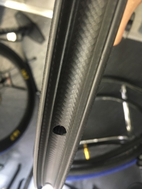 6EF0FD0A-C8C0-4072-9A2F-6C2827694AB2