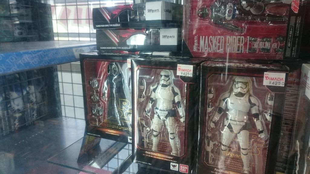 コマンドボリショイの素顔が エアロビ仮面オフィシャルブログ