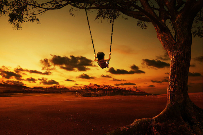 girl-on-a-swing-with-sunset-background_rdJlJQhwejg