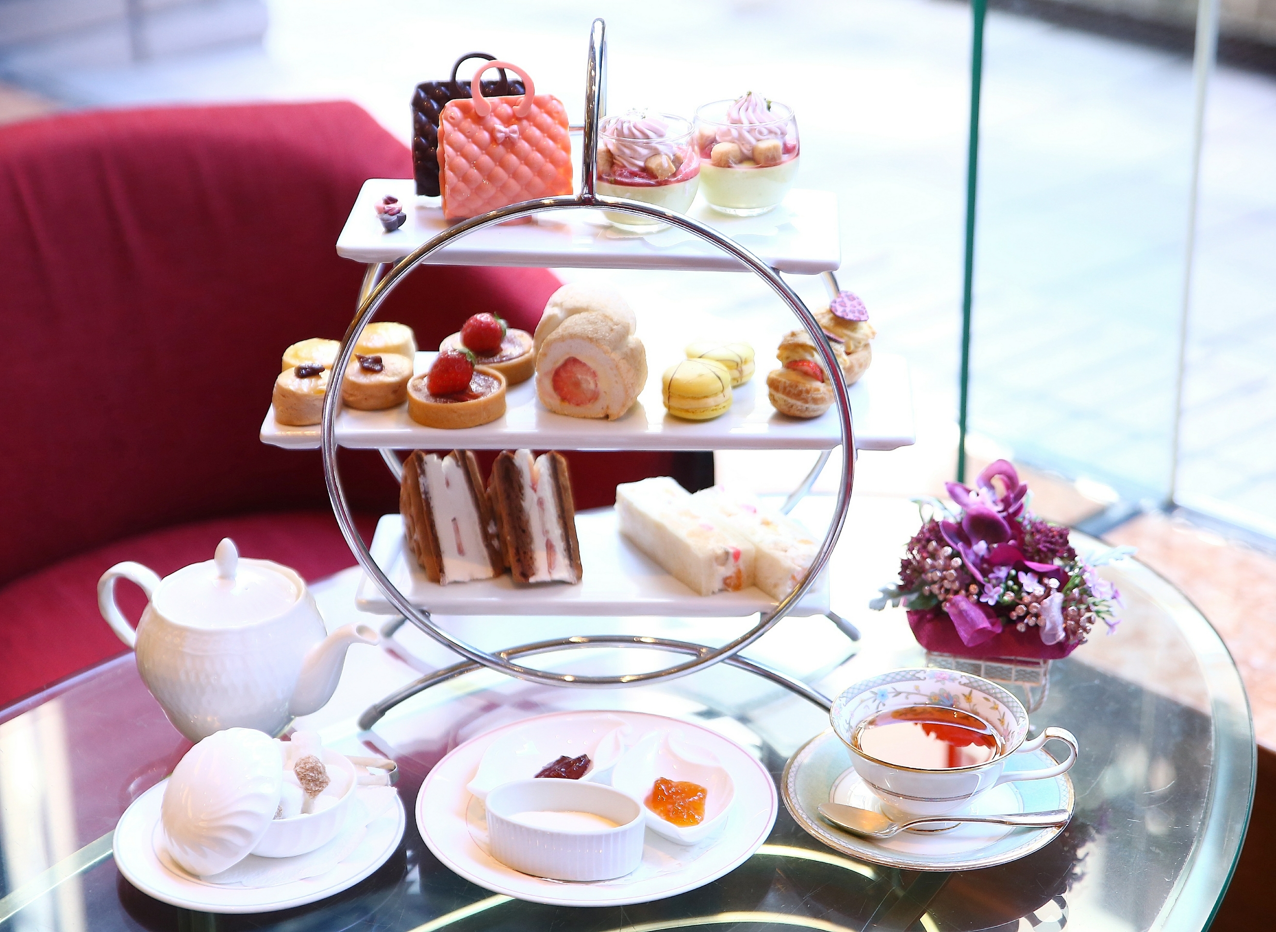 ロイヤルパークホテル アフタヌーンティー あやたぬーんてぃー