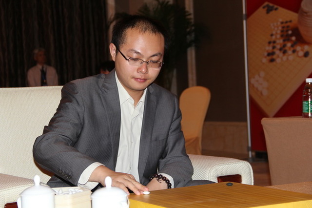 100728nx8ifflktstsraik