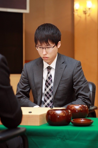 [518606]131111-lg-06