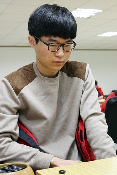 [519921]141215-gs-02