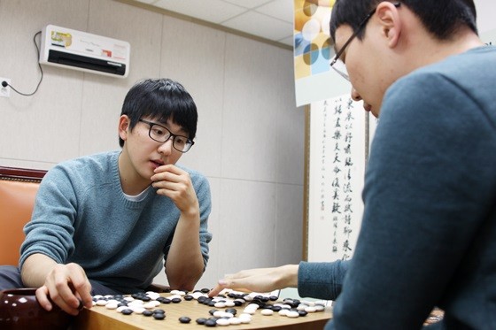 [519947]141221-ks-01