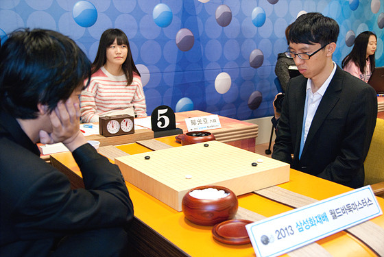 [518597]20131107-009-sam92js