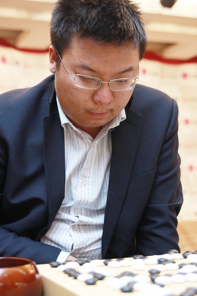 [518606]131111-lg1-04