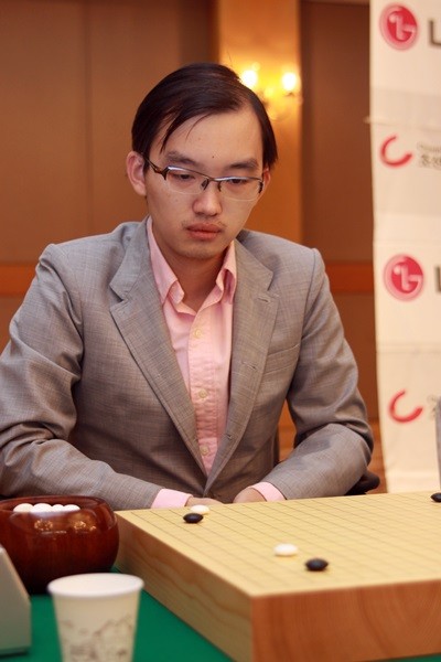 [518606]131111-lg-09