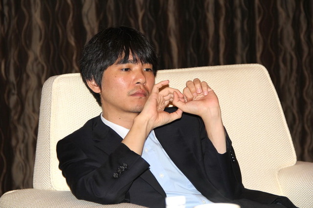 140244iauz5zzr7gurku2f