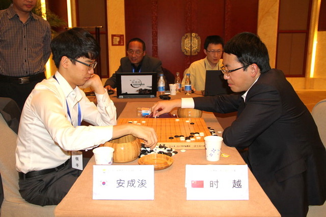 174210o3fii44341u4wu74