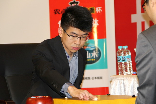 143611x77uzul4787dt5n7