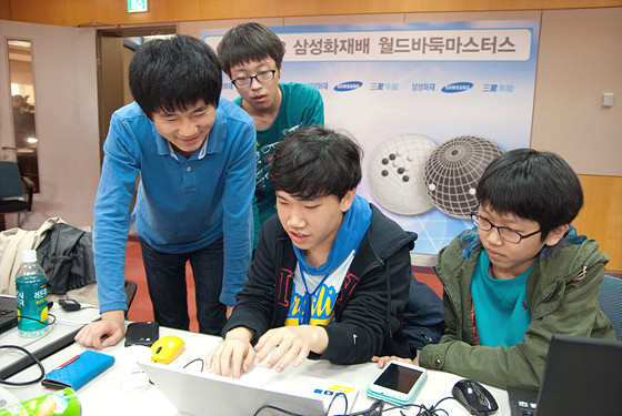 [518597]20131107-002-same3wwnd