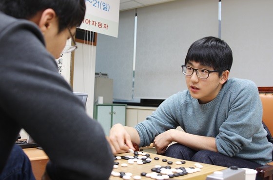 141218-ks-05