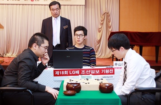 [518606]131111-lg1-06