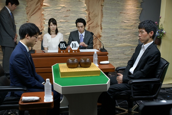 テレビ囲碁アジア選手権 井山ｖｓイチャンホの速報記事きたー Nitro15