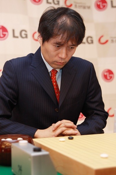 [518606]131111-lg-12