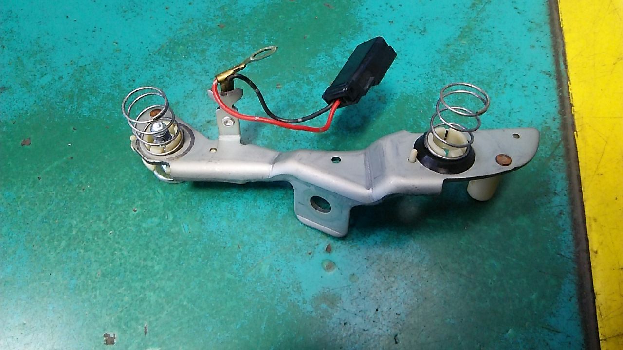 突然のクラクション鳴りっぱなし オートガレージオオタのスタッフブログ 突然のクラクション鳴りっぱなし オートガレージオオタのスタッフブログ