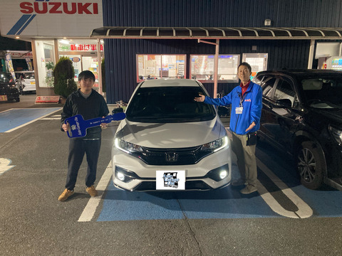 839B7AB3-466A-44CD-BCBA-46C16B1872A2