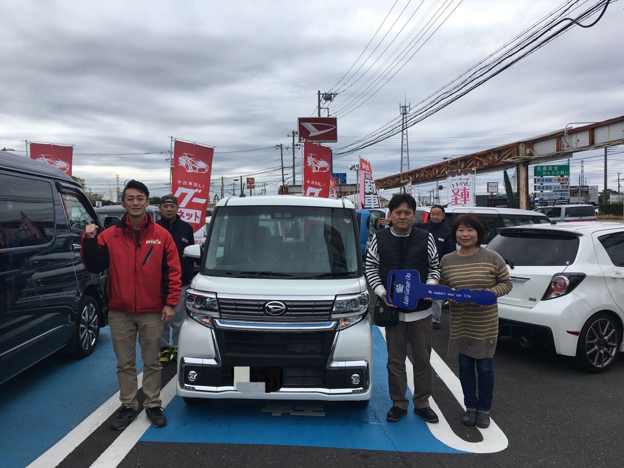 祝 ダイハツ タントカスタム納車 オートガレージオオタのスタッフブログ 祝 ダイハツ タントカスタム納車 オートガレージオオタのスタッフブログ