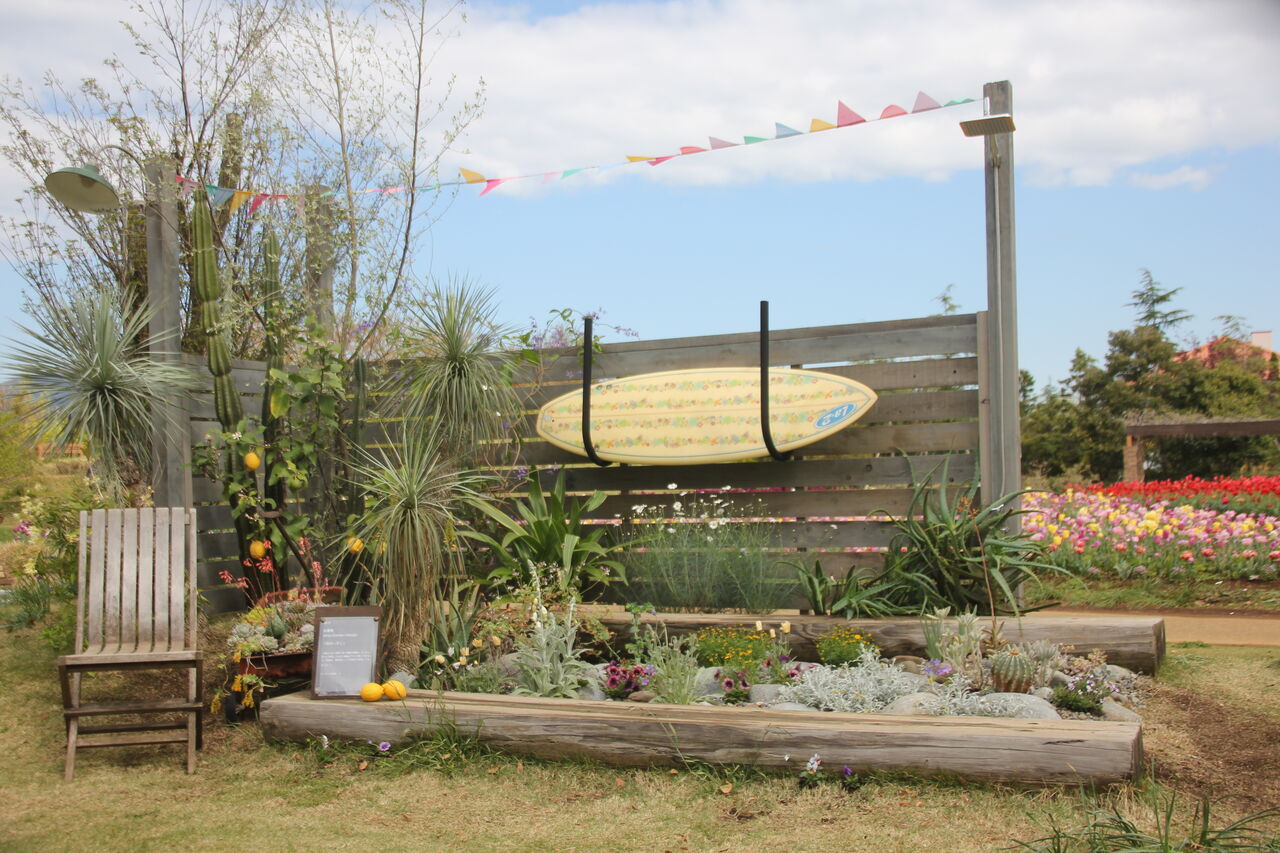 海岸の庭を夢見て 都市緑化よこはまフェアのリニュアル サーファーの庭 浜ガーデン プチ を作ってみました 田中 哲のブログ